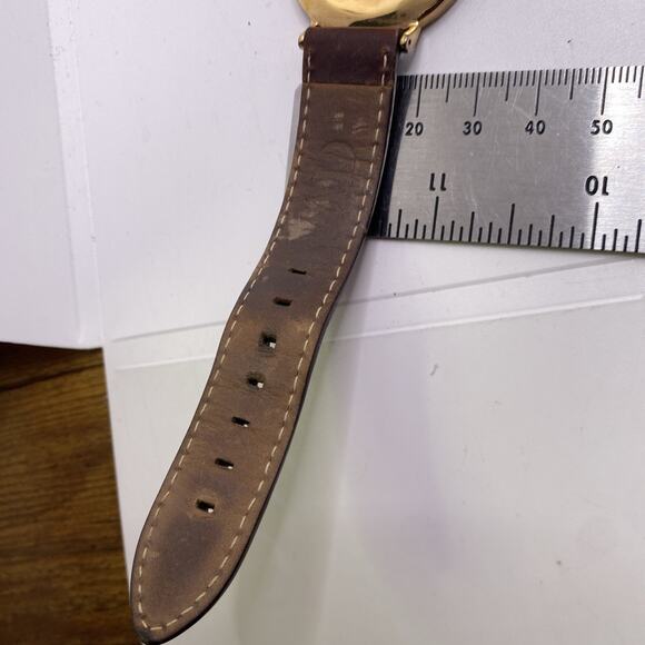 Daniel Wellington Mens Gold Tone Brown Leather Quartz Watch Works New Battery main image 8